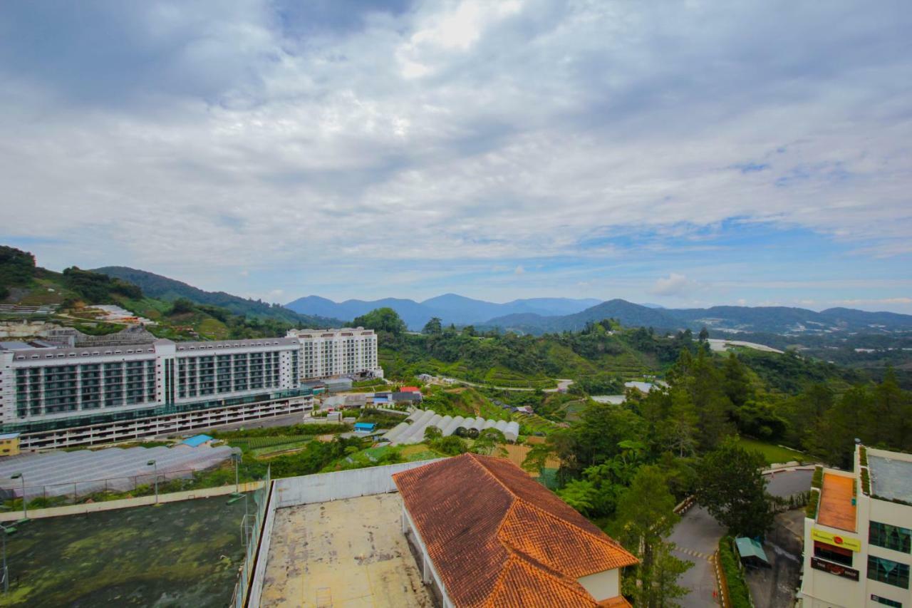 Fun @ Equatorial Hill Apartment *
